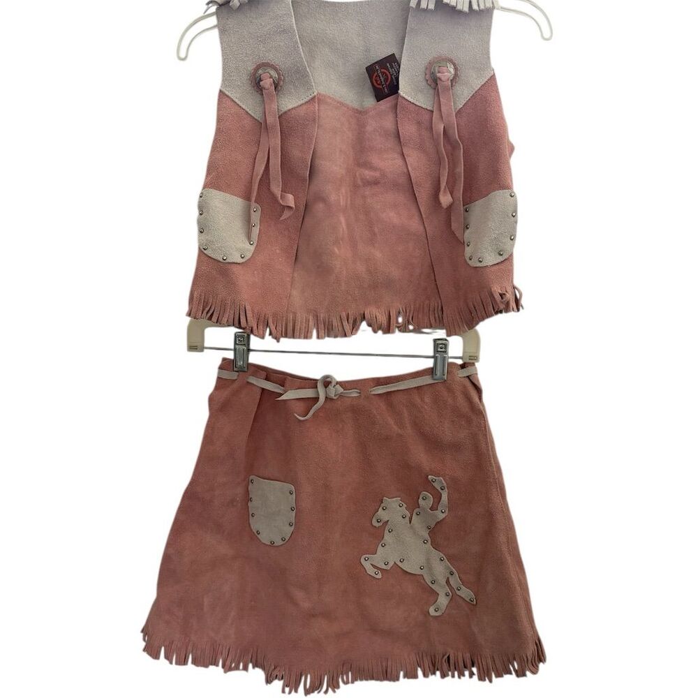 John R Craighead Vintage Pink Suede Cowgirl Set‎ Size 4 Fringe & Patches NEW